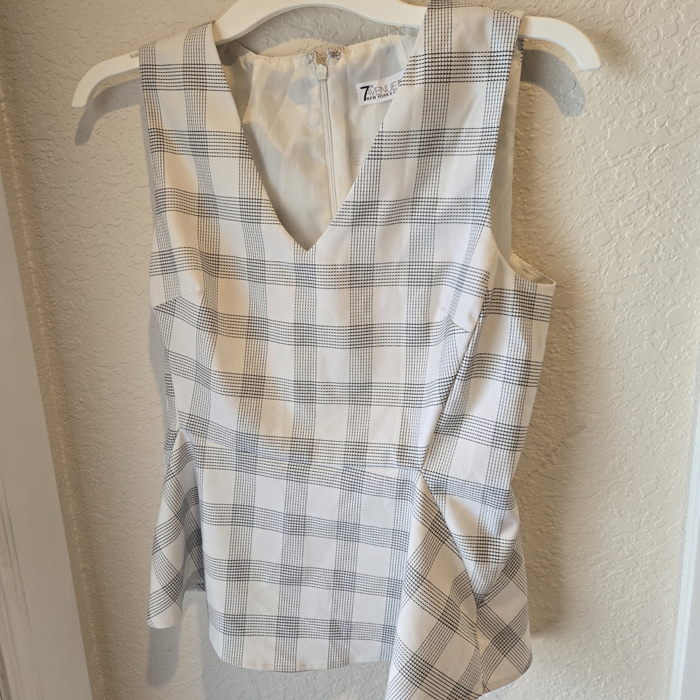 Zara Women's White and Gray Checkered Blouse
